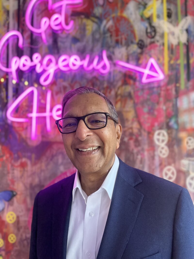 Dr Suren Naidoo
